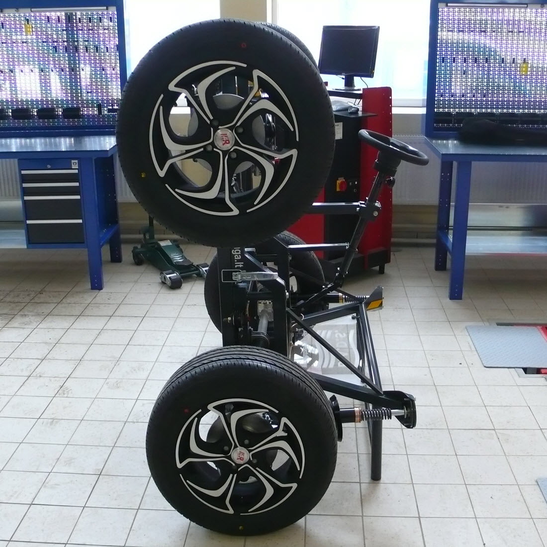 Wheel Alignment Training Stand For Sale RyansAutomotive.ie