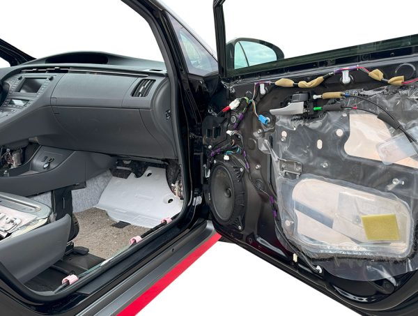 Educational Trainer Toyota Prius III Petrol/Electric/LPG HYBRID ¾ - Image 5