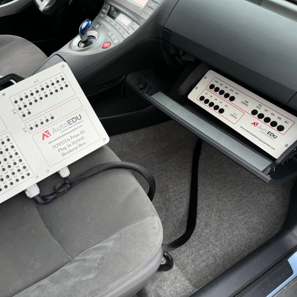 Educational Trainer Toyota Prius III Functional Plug In Hybrid - Image 3