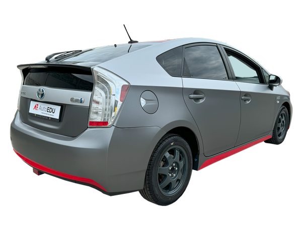 Educational Trainer Toyota Prius III Functional Plug In Hybrid - Image 5