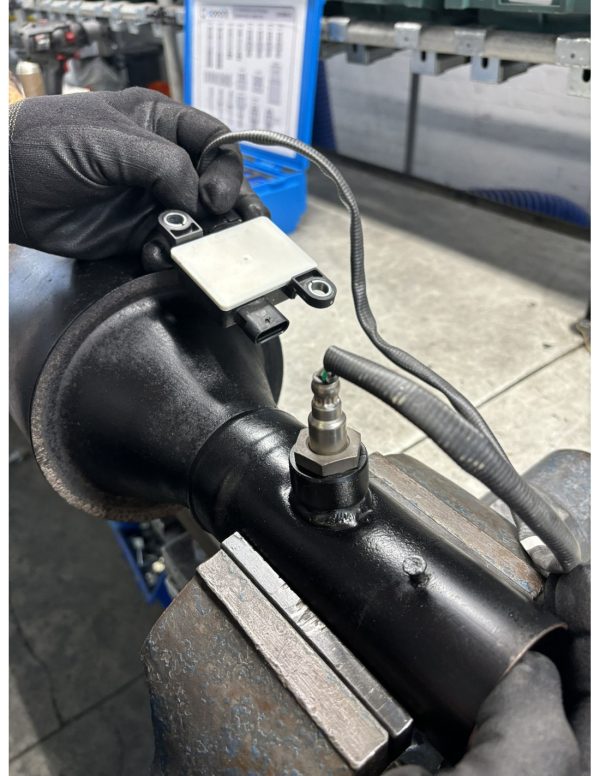 NOX Sensor Threads Repair Kit - Image 14